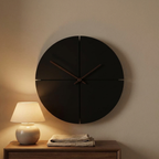 Orologio da parete rotondo minimalista con quadrante geometrico e display analogico