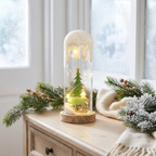 Juldekoration med glaskupol, LED-belysning, festlig gran och renar