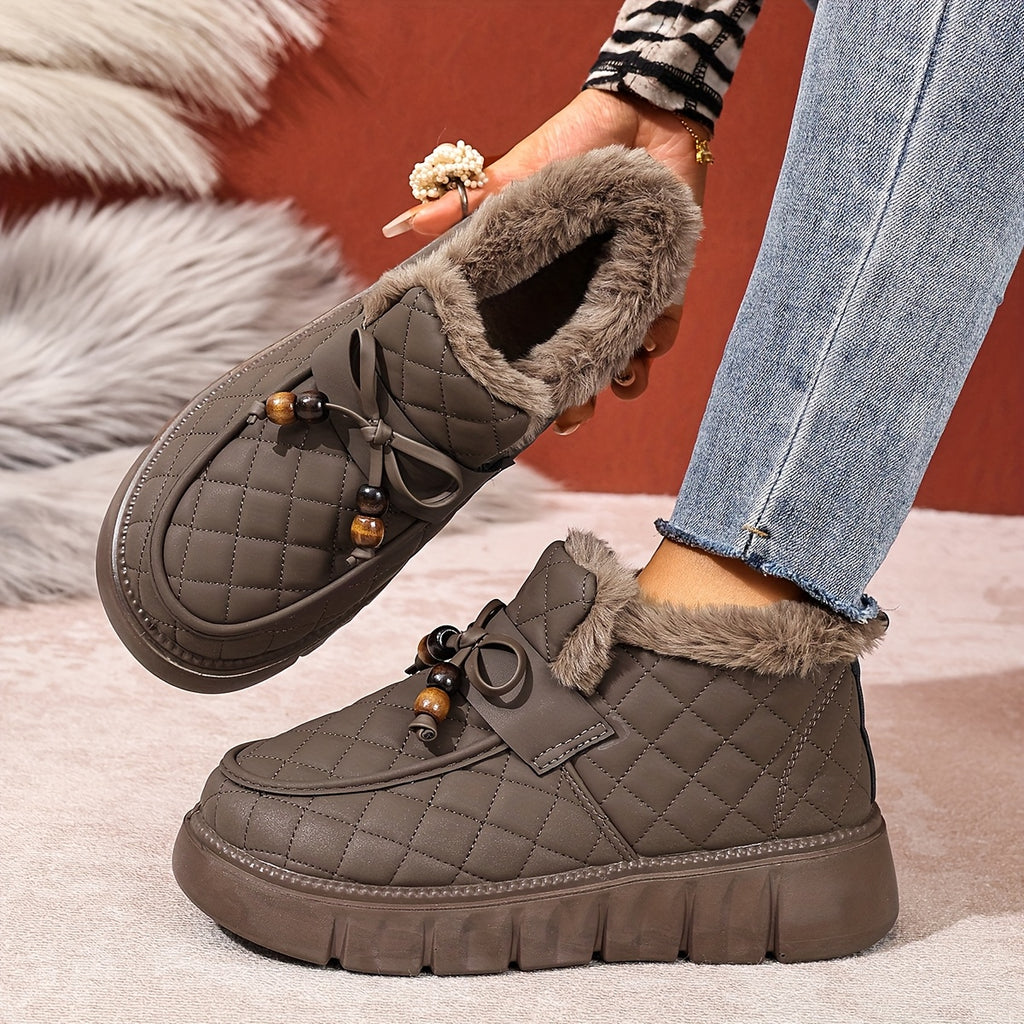Damen-Steckschuhe mit Steppdesign und Kunstfellfutter