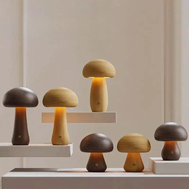 Wiederaufladbare dimmbare Pilz-Tischleuchte aus Massivholz