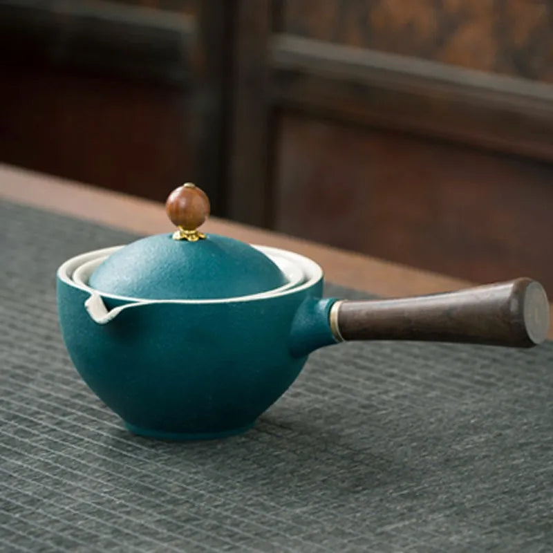 Juego de té Gongfu de porcelana con asa lateral de madera y tapa ajustada