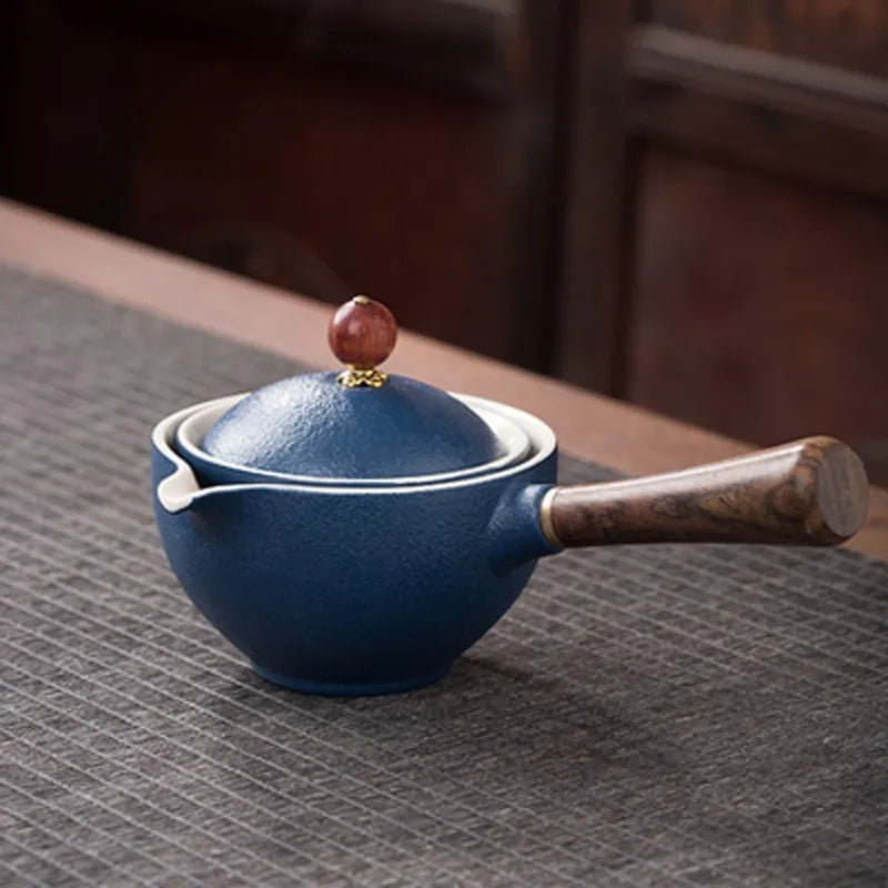 Juego de té Gongfu de porcelana con asa lateral de madera y tapa ajustada