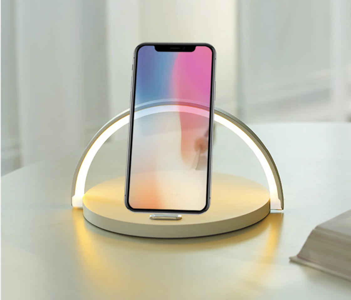 Caelia välvd LED-bordslampa med trådlös laddning