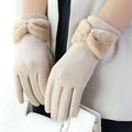 Guantes suaves al tacto con puños de lazo de pelo sintético