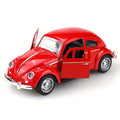 Juguete de coche clásico en miniatura