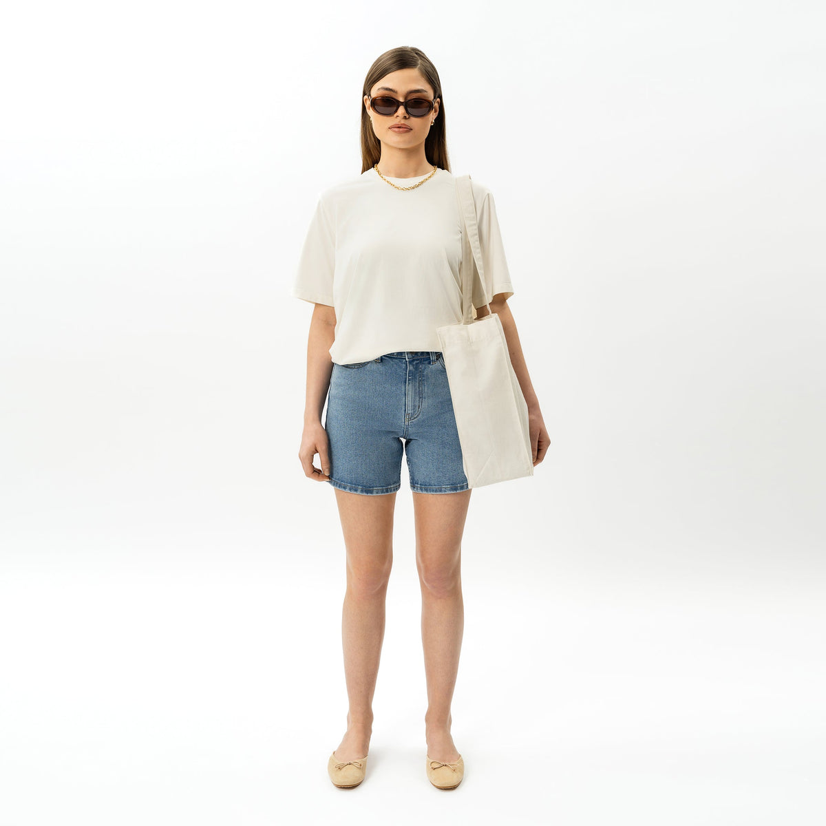 Dameneshorts i strækdenim