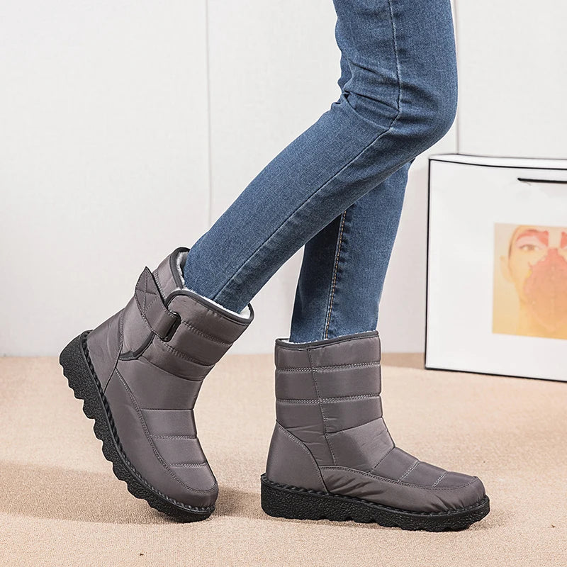 Stivaletti invernali imbottiti unisex alla caviglia