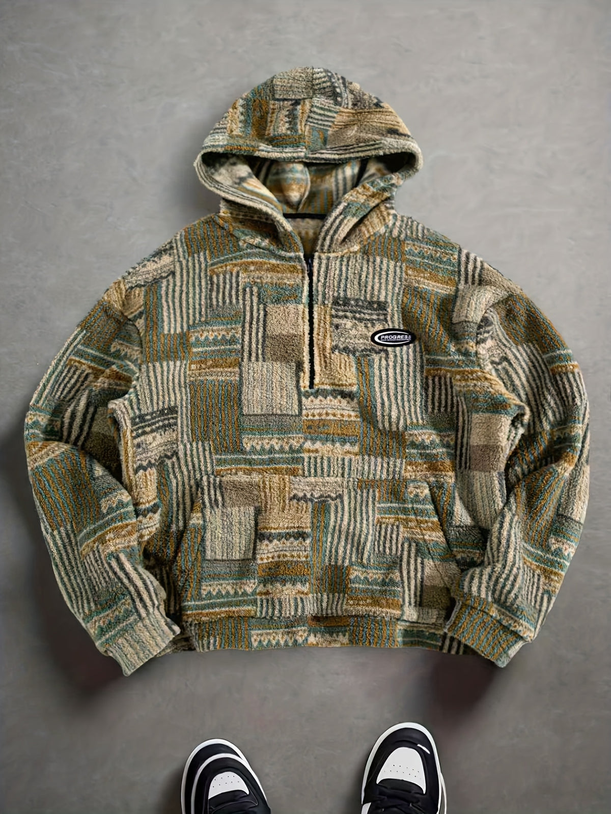 Men’s Geometric Pattern Hooded Pullover with Half Zip