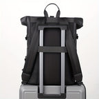 Mochila de viaje impermeable con cierre enrollable