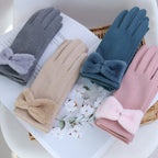 Guantes suaves al tacto con puños de lazo de pelo sintético