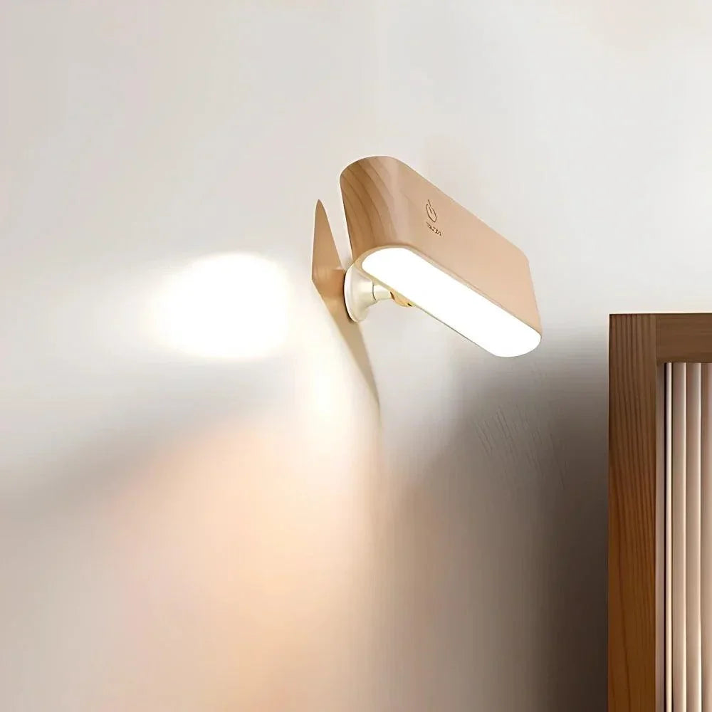 Wiederaufladbare magnetische Wandleuchte aus Holz mit 360°-Drehung