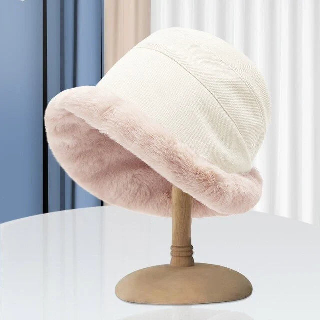 Women’s Faux Fur Bucket Hat