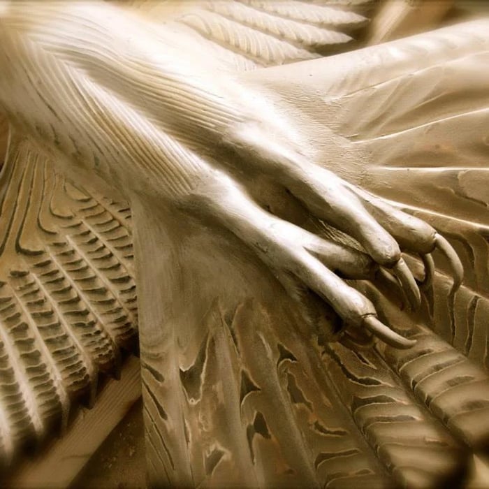 Decorative Flying Owl Wall Sculpture with Detailed Wings and Rustic Nature-Inspired Design