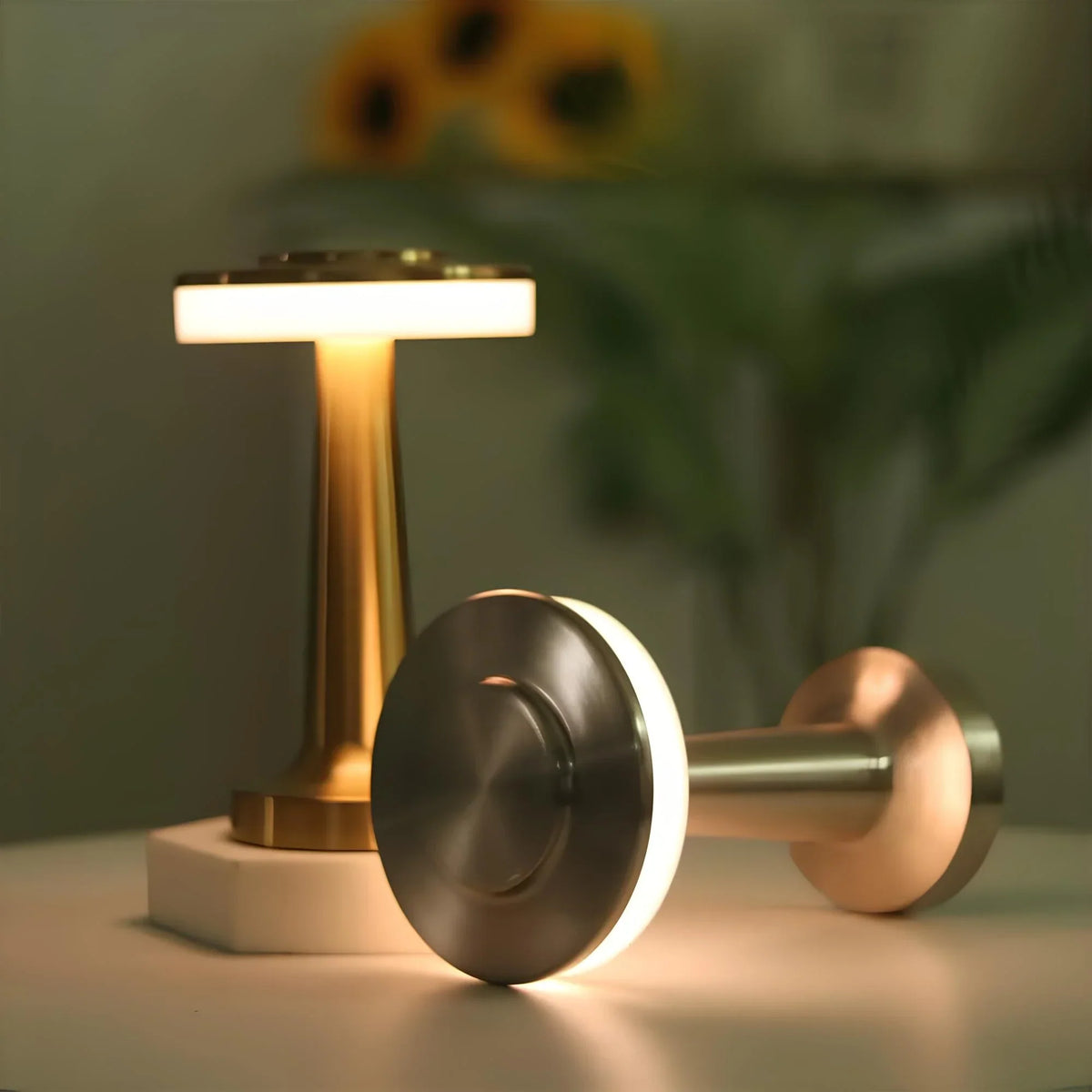 Lampe de table LED portable