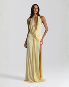 Robe maxi dos nu pour femmes avec fente latérale drapée  