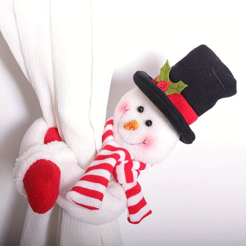 Gardinomtag med jultomte- och snögubbsfigurer