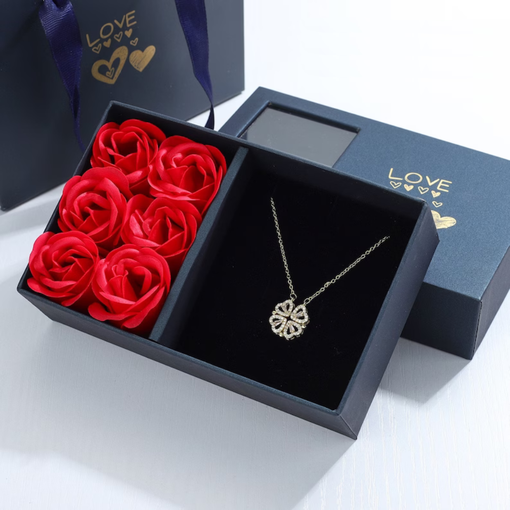 Women’s Four-Leaf Heart Pendant Necklace