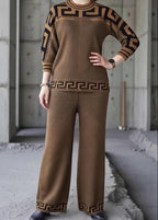 Completo da donna con top a stampa geometrica e pantaloni a gamba larga
