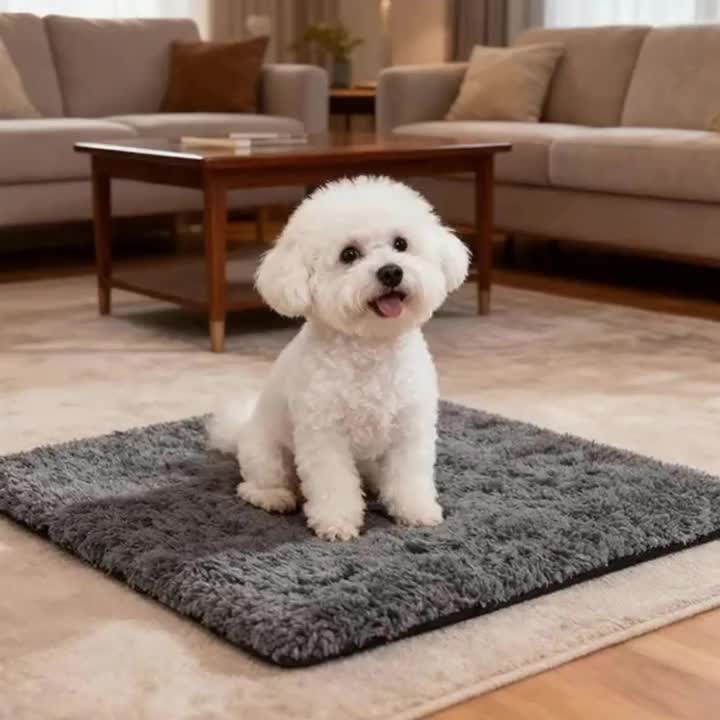 Self-Warming Plush Pet Mat