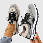 Sneakers da donna traspiranti in mesh con lacci