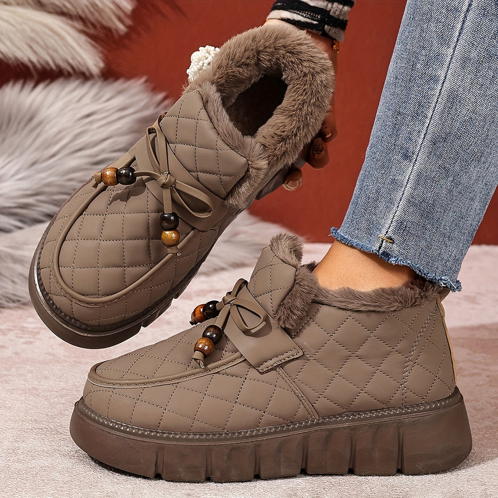 Damen-Steckschuhe mit Steppdesign und Kunstfellfutter