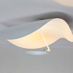 Skulpturel buet LED-pendellampe