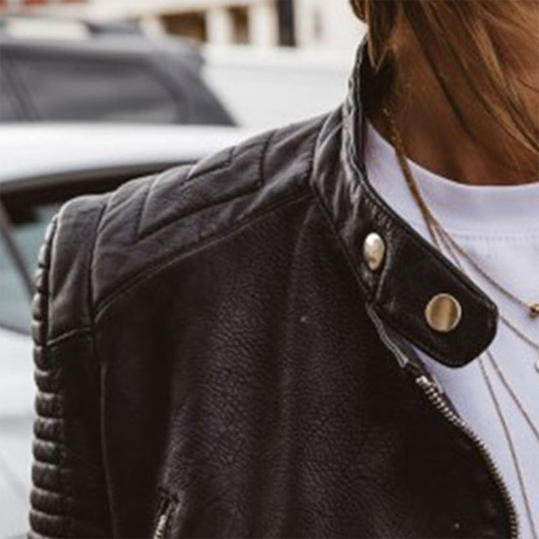 Veste de motard pour femme en similicuir avec manches matelassées