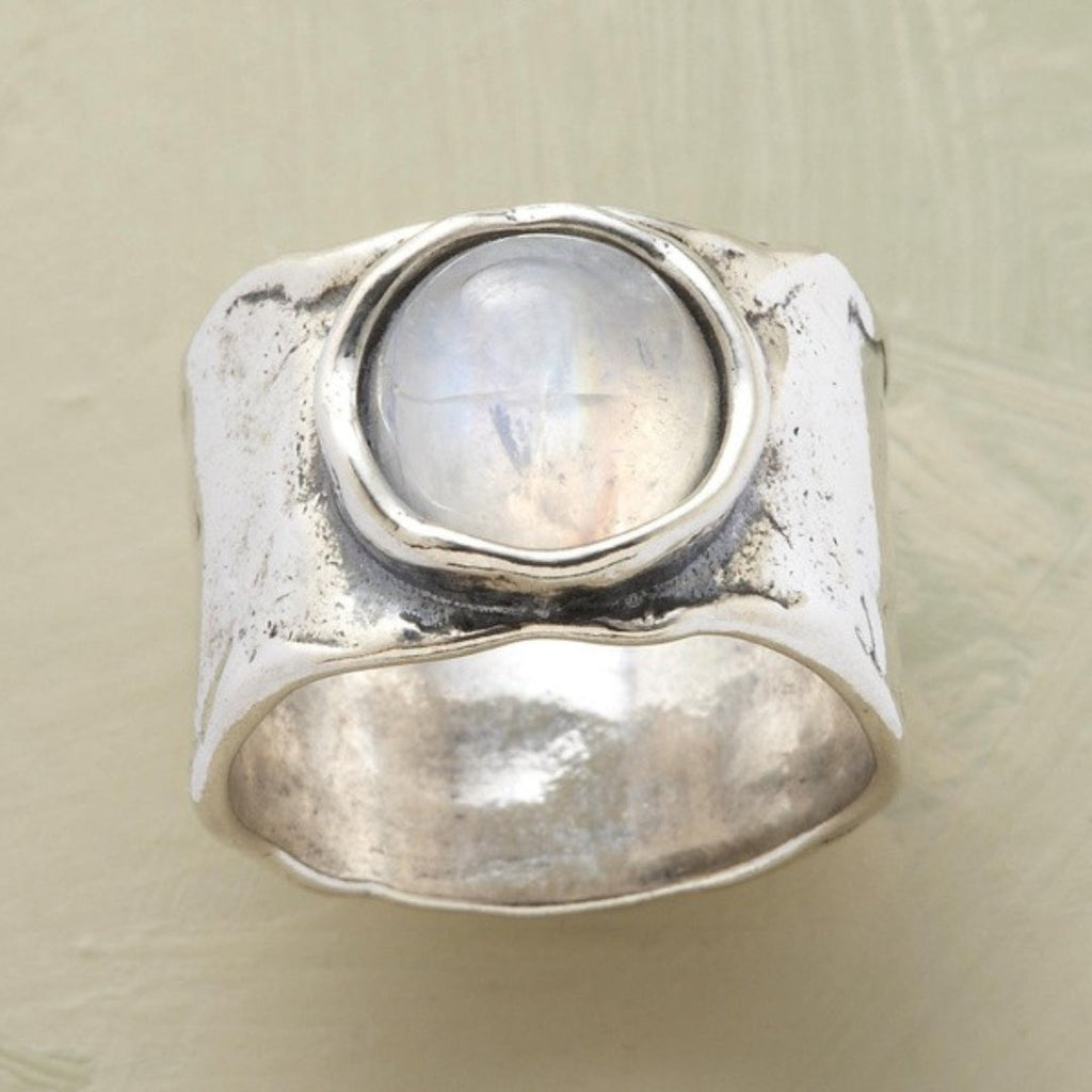 Women’s Iridescent Stone Statement Ring