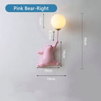 Dziecięca lampa ścienna 3D z niedźwiadkiem i kloszem w kształcie kuli