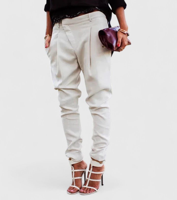 Women’s Tapered Pleated Trousers