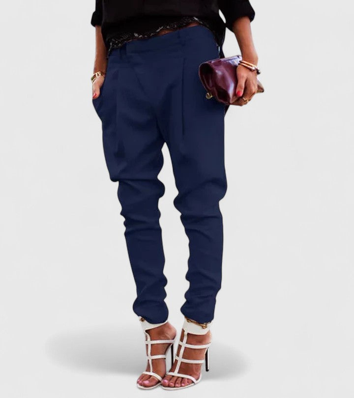 Women’s Tapered Pleated Trousers