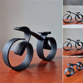 Minimalistisk cykelskulptur til dekorativ udstilling