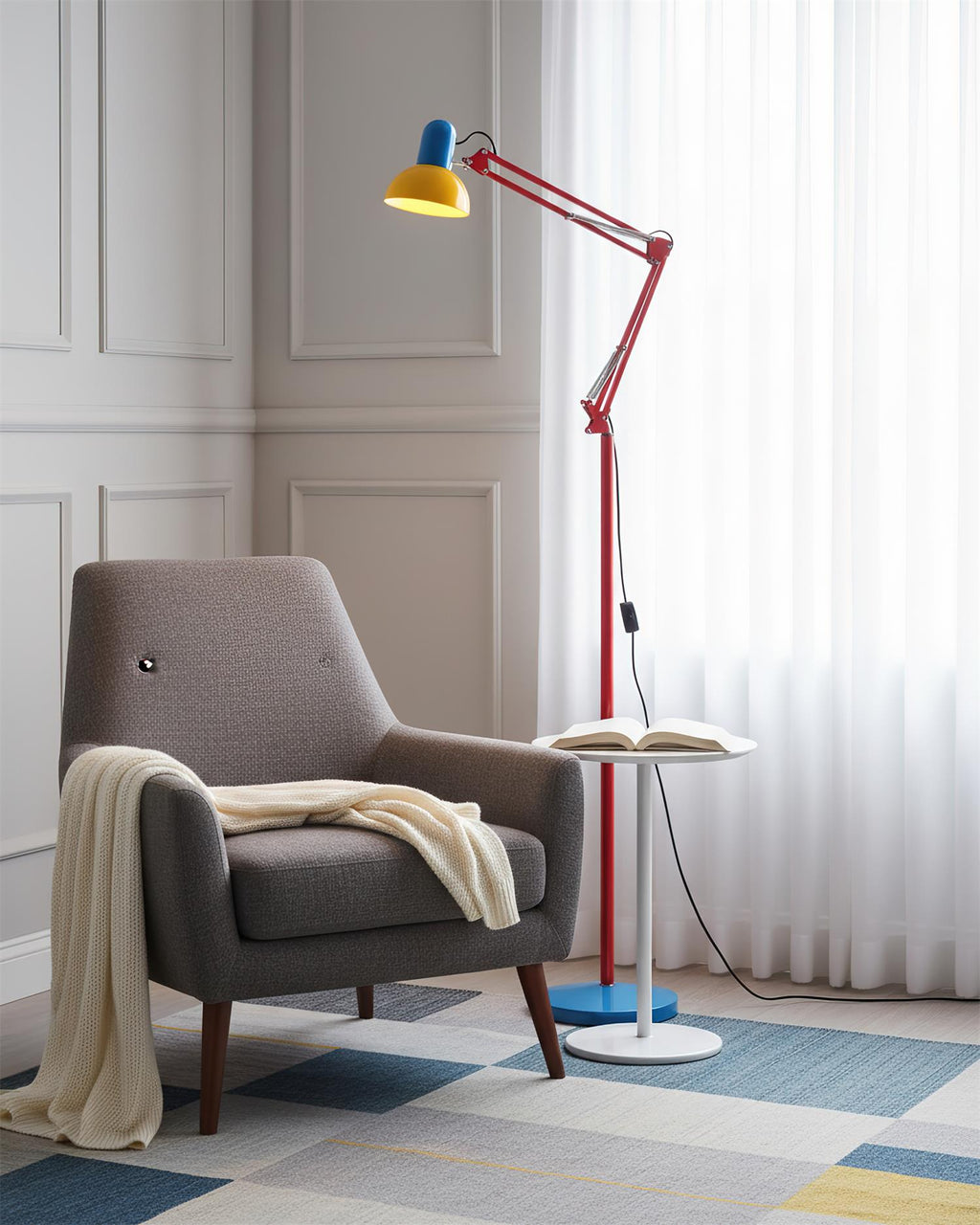 Adjustable Arm Floor Lamp