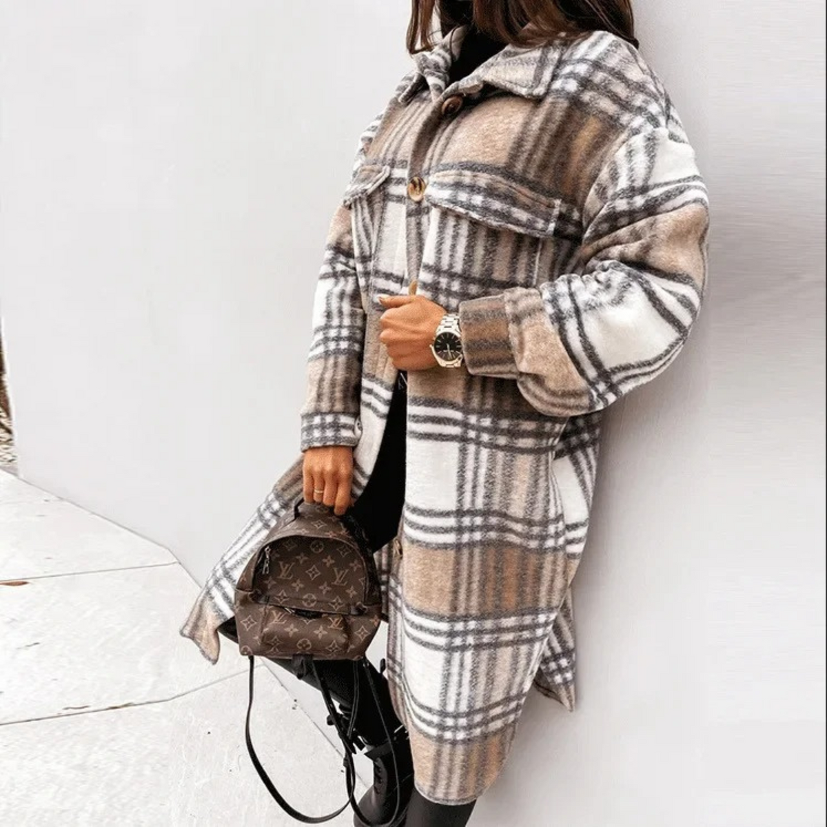 Manteau long à carreaux pour femme, boutonné sur le devant