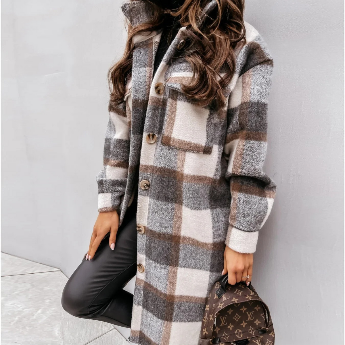 Manteau long à carreaux pour femme, boutonné sur le devant