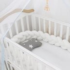 Flettet sengekant til babyseng