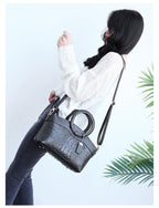 Sac à main structuré pour femme en cuir gaufré façon crocodile