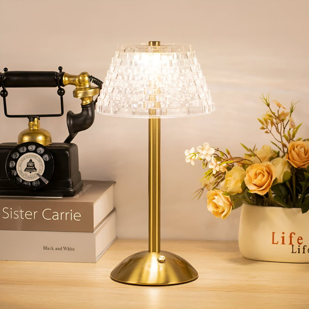 Bordlampe med krystalskærm