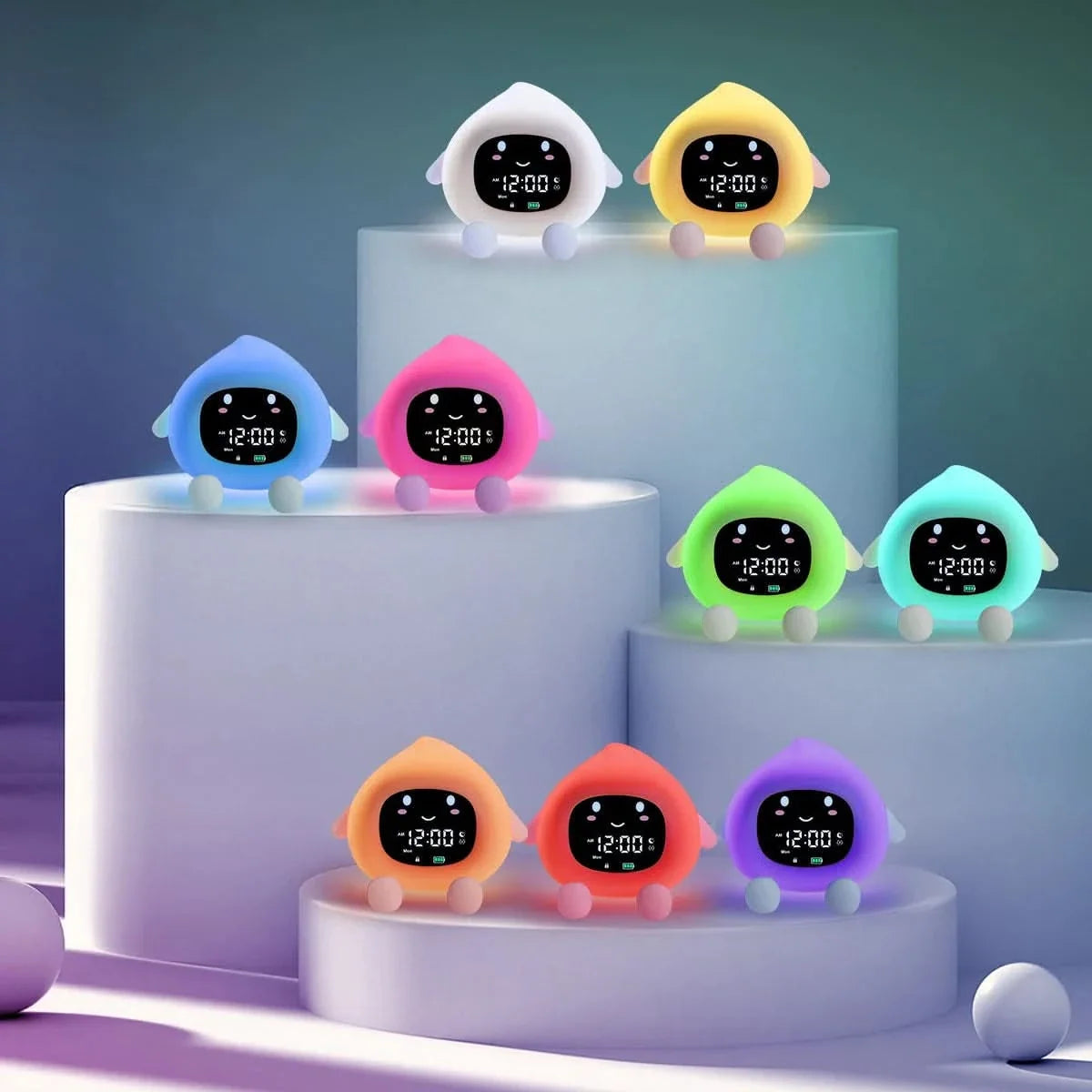 Sveglia digitale con personaggio carino, display e luce notturna da comodino