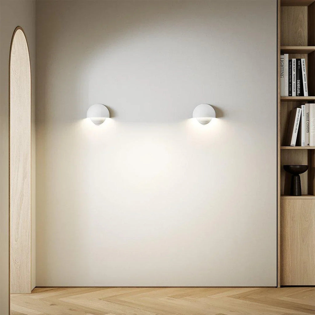 Luz LED moderna de pared de 360° para interiores y exteriores