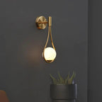 Nordycka szklana lampa ścienna w kształcie kropli