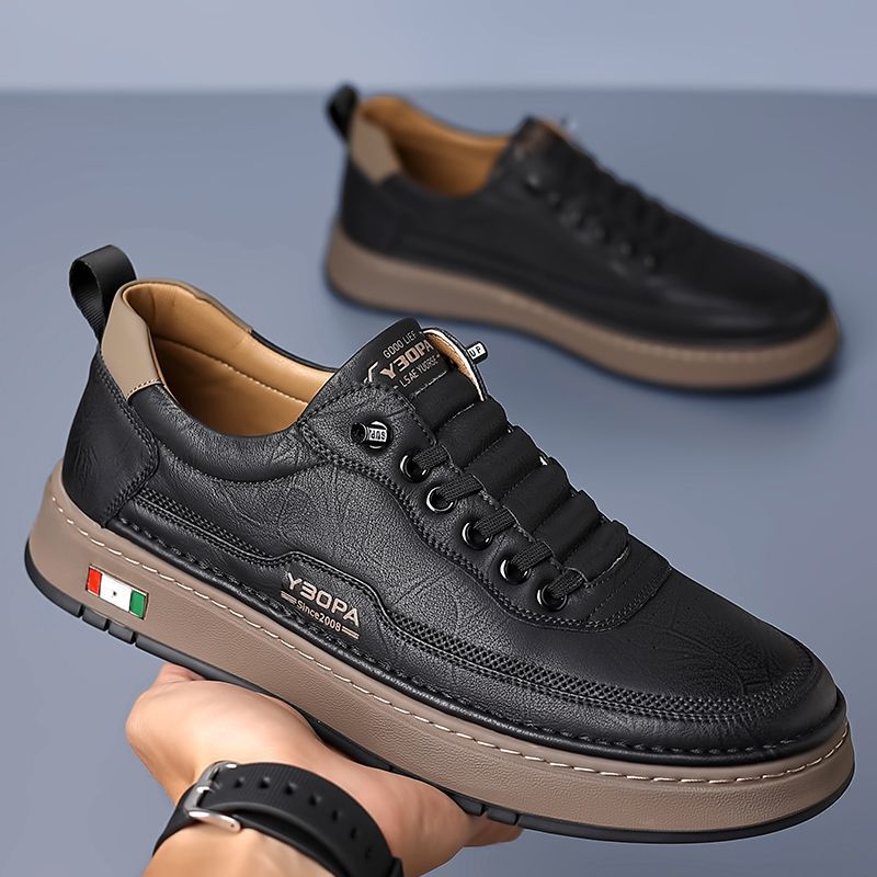 Sneakers classiche da uomo a profilo basso