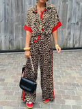 Conjunto coordinado de pierna ancha con estampado de leopardo para mujer y detalles en contraste