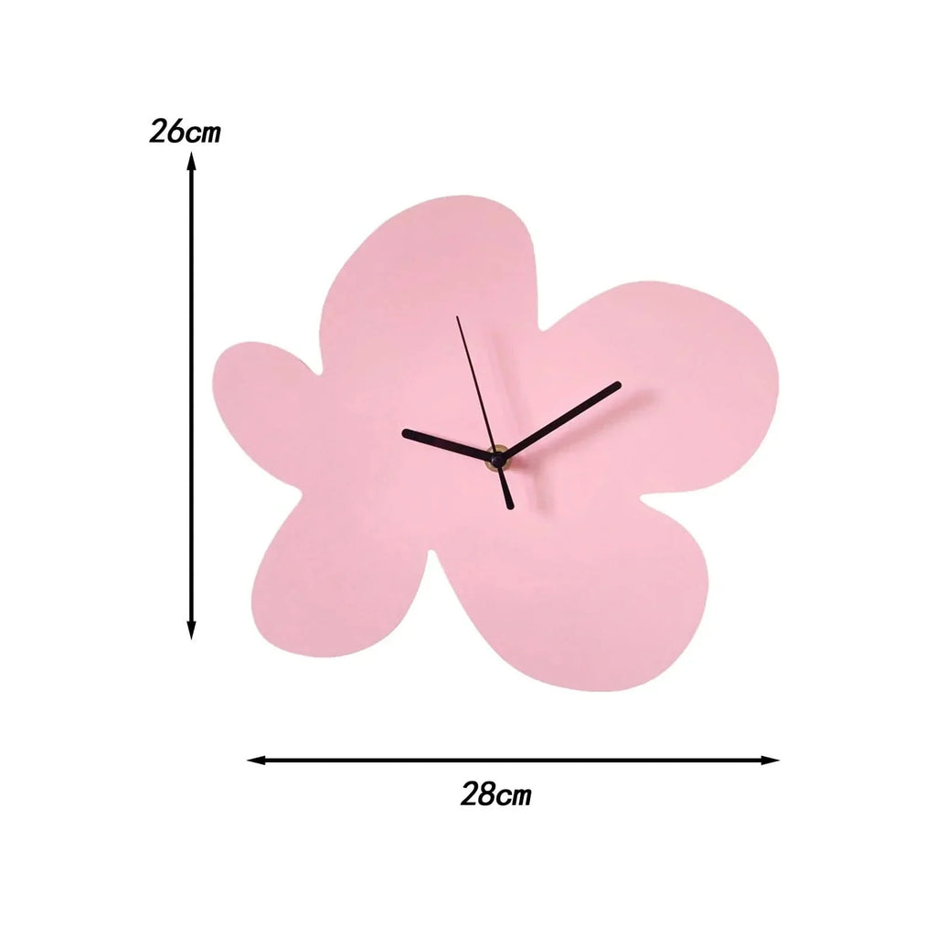 Horloge murale sculpturale en forme de fleur avec affichage analogique minimaliste