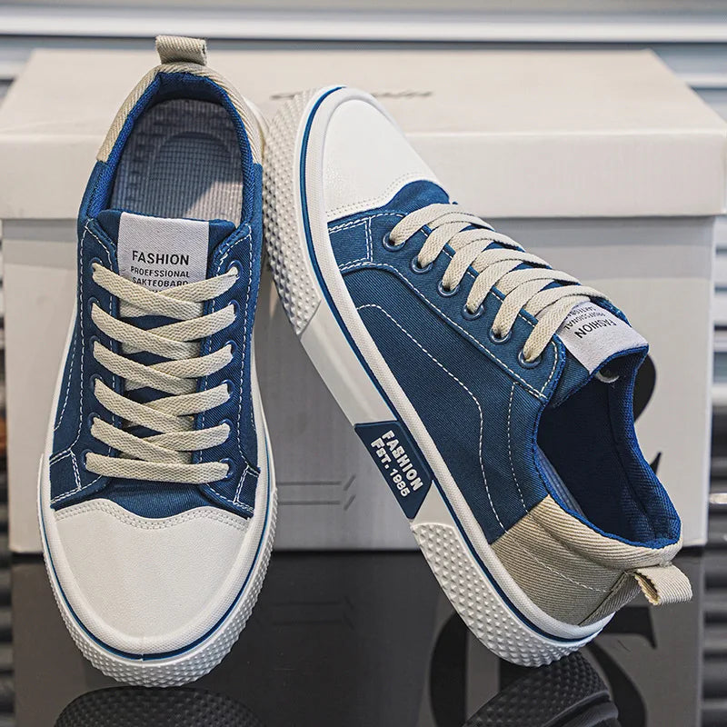 Men's Classic Lace-Up Canvas Sneakers