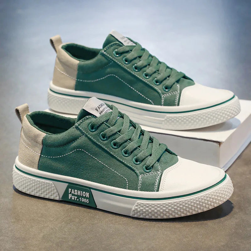 Men's Classic Lace-Up Canvas Sneakers