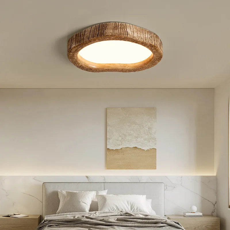 Loftslampe med struktureret trælook