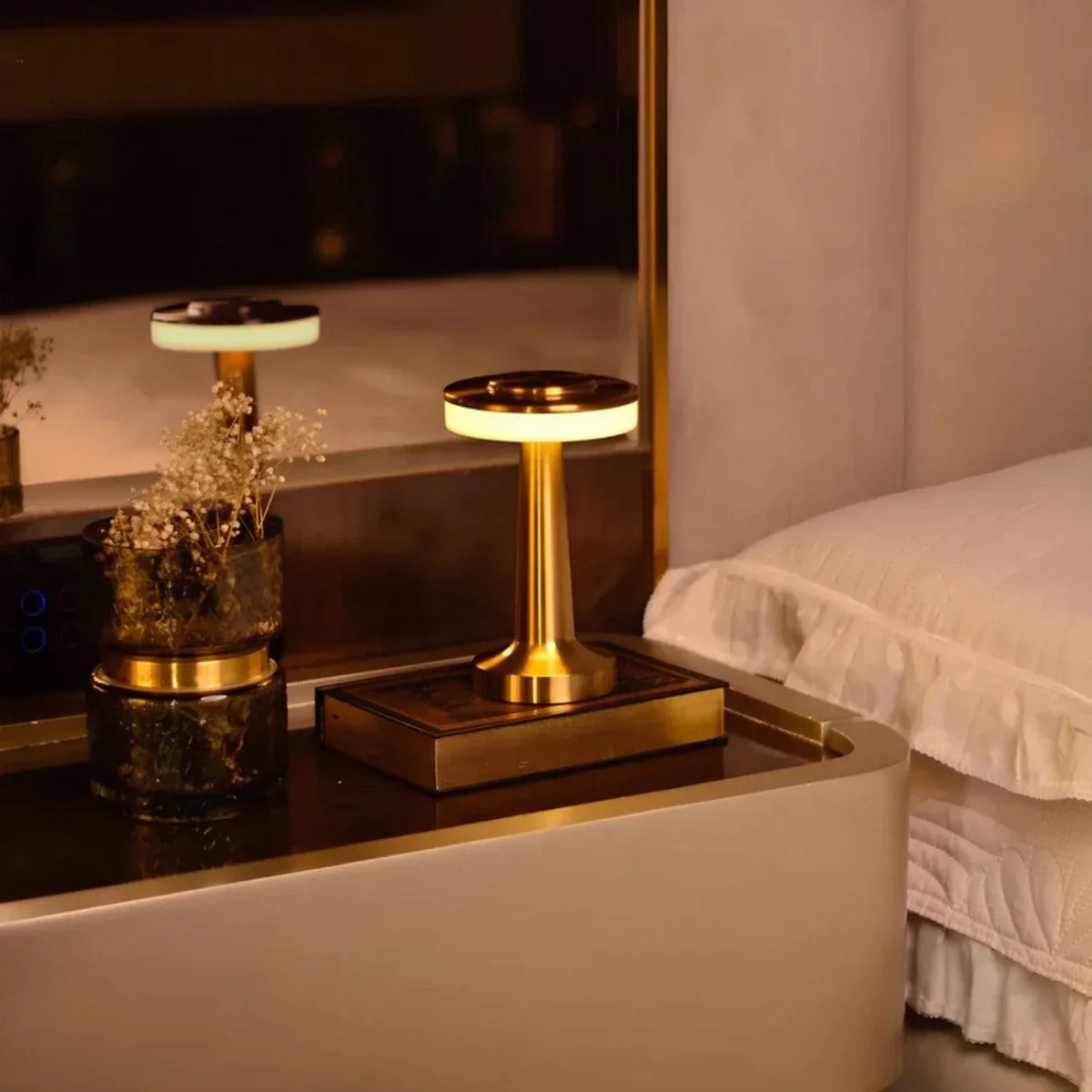 Lampe de table LED portable