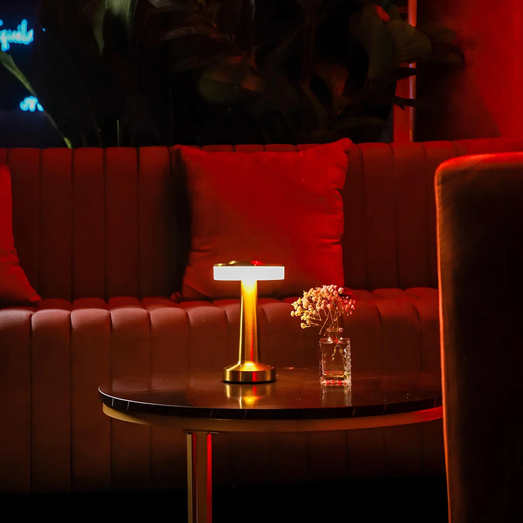 Lampe de table LED portable