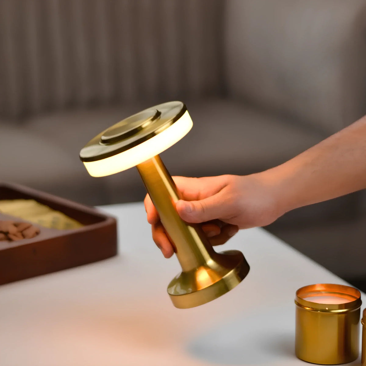 Lampe de table LED portable